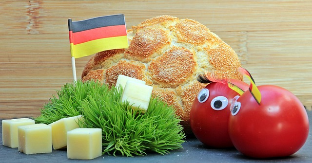 [国际足球]马尔科姆双响 新月大胜拉斯永恒.